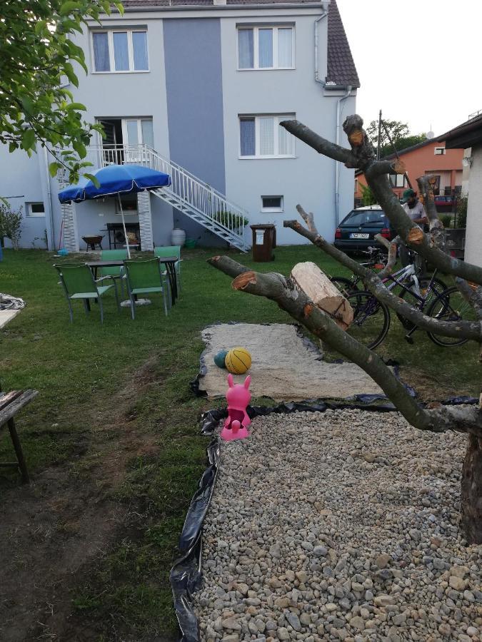Apartmany Mk U Modre Kocky Нове-Гради Экстерьер фото